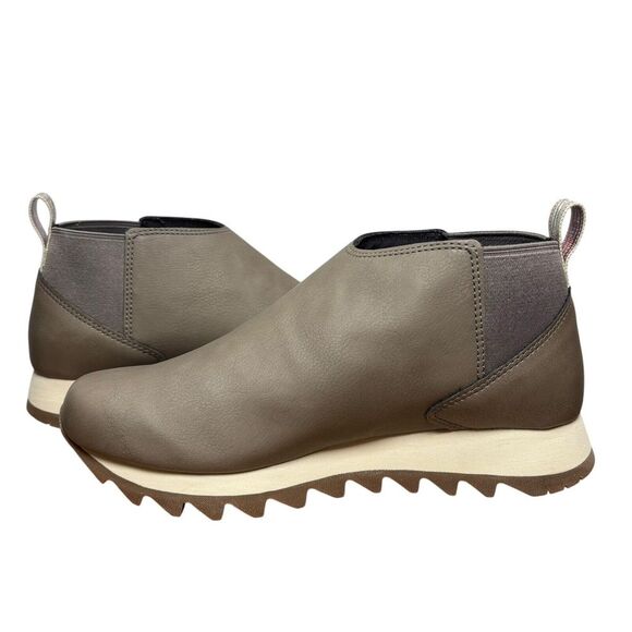NEW Merrell Alpine Chelsea Women's Boots Slip On Bootie Taupe MSRP $150 Size 9.5 - Picture 3 of 9